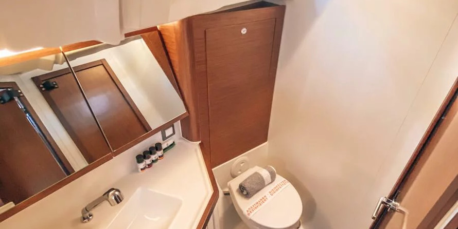 Beneteau Oceanis 46.1