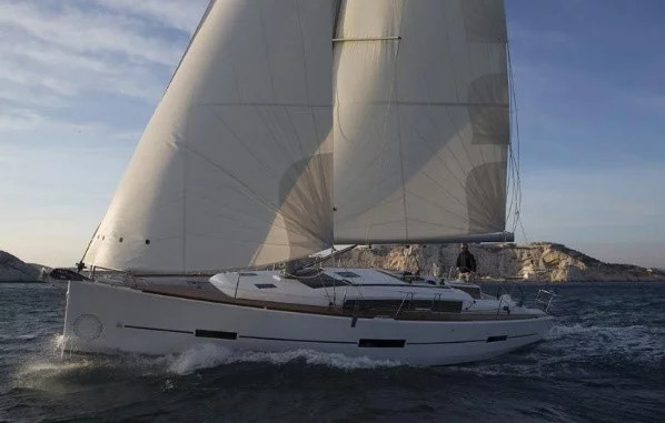 Dufour 410 Grand Large