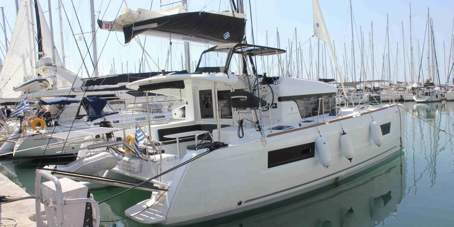 Lagoon 40