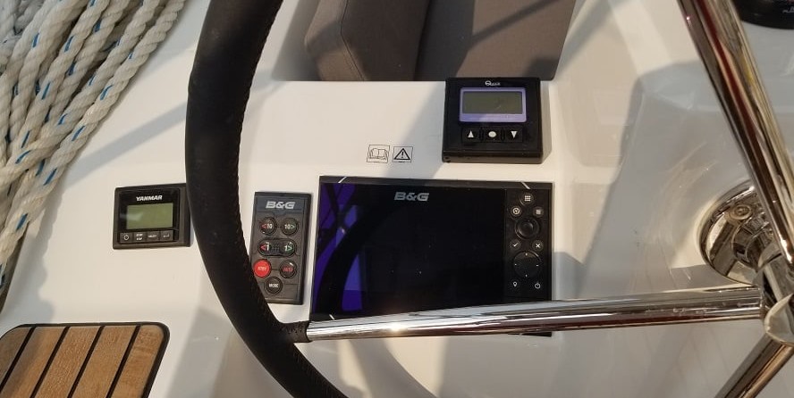 Beneteau Oceanis 38.1