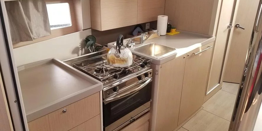 Beneteau Oceanis 38.1
