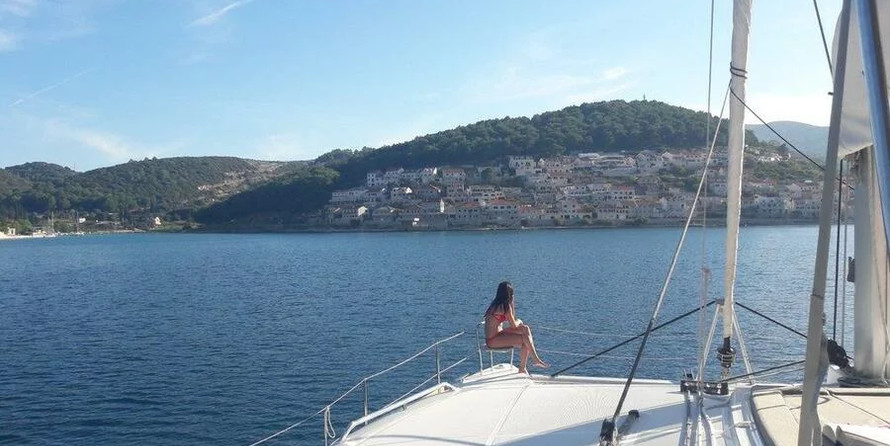 Lagoon 450 - 4 + 2 cab.