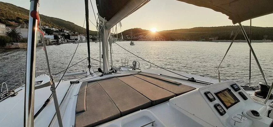 Lagoon 450 - 4 + 2 cab.