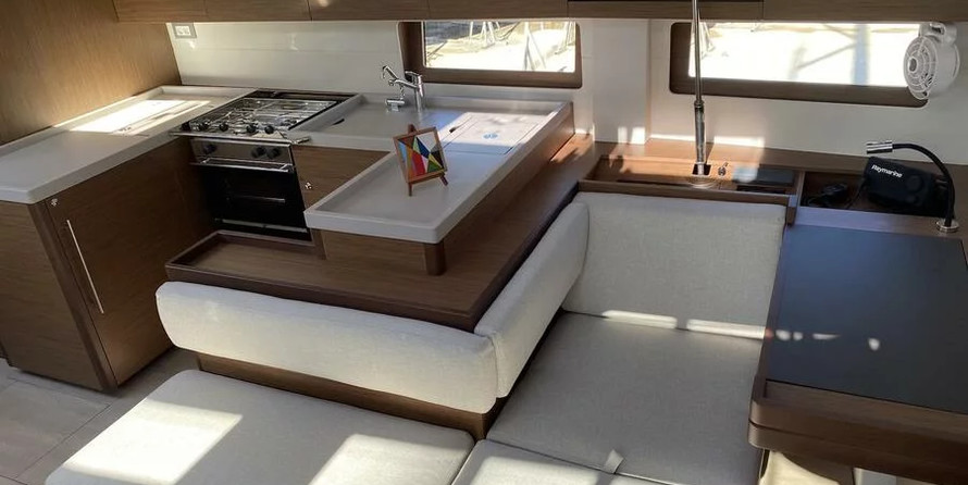 Oceanis 51.1