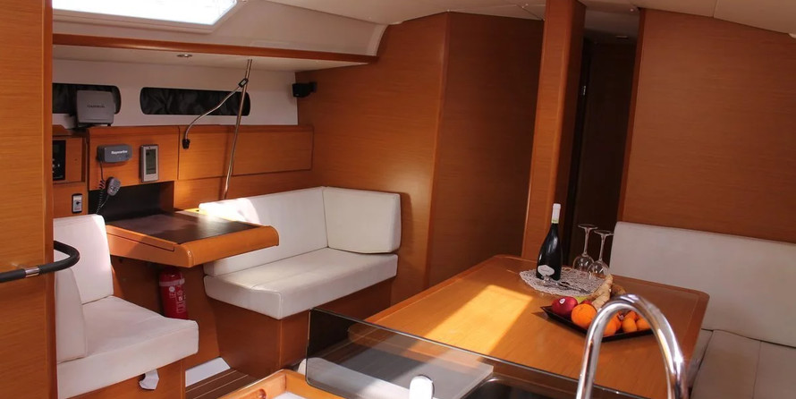 Sun Odyssey 439