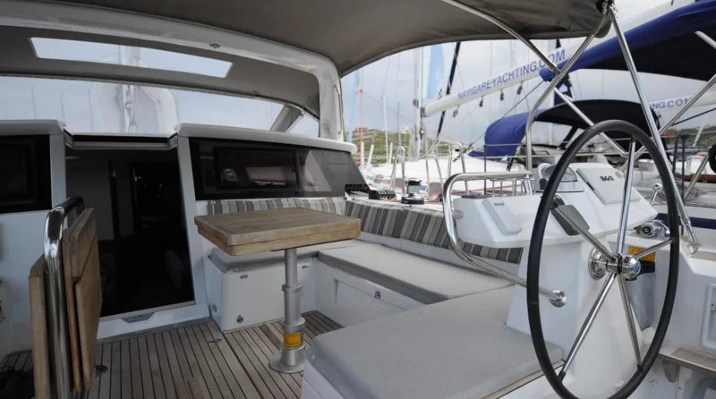 Beneteau Sense 50