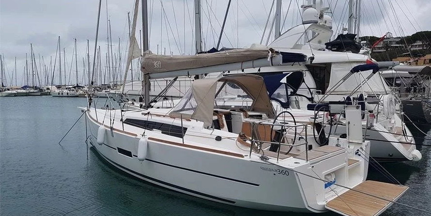 Dufour 360 Grand Large