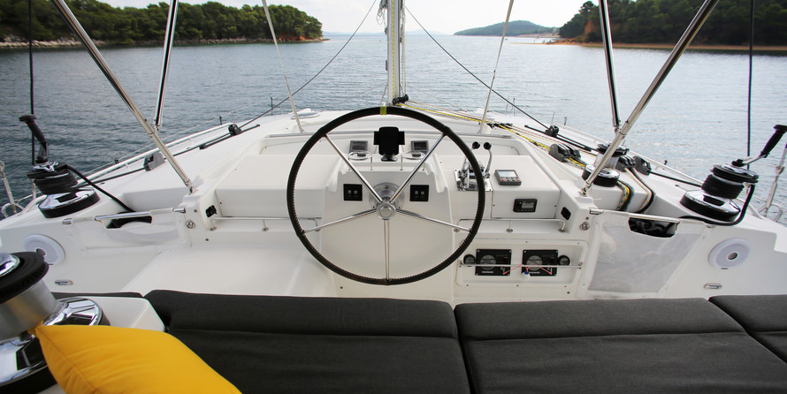 Lagoon 440