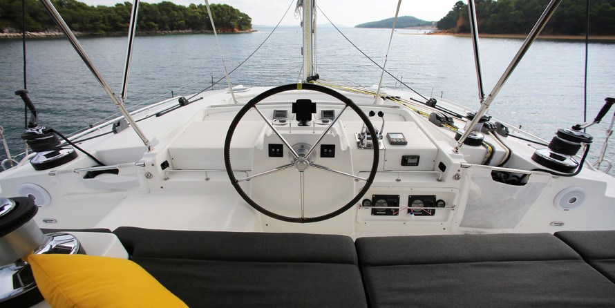 Lagoon 440