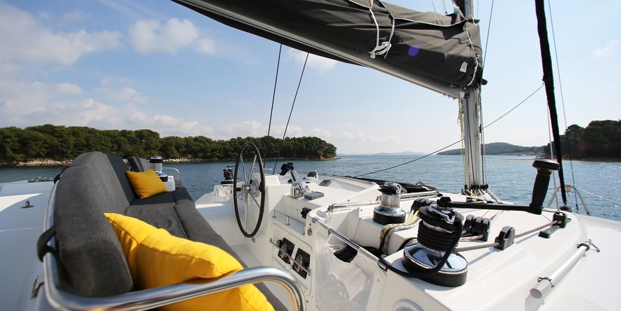Lagoon 440