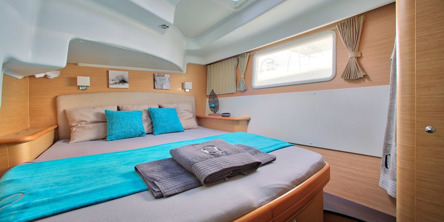 Lagoon 440
