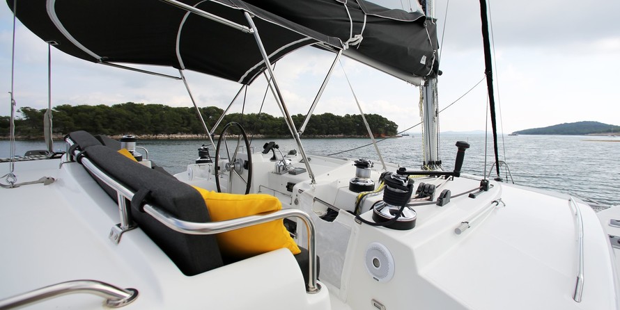Lagoon 440