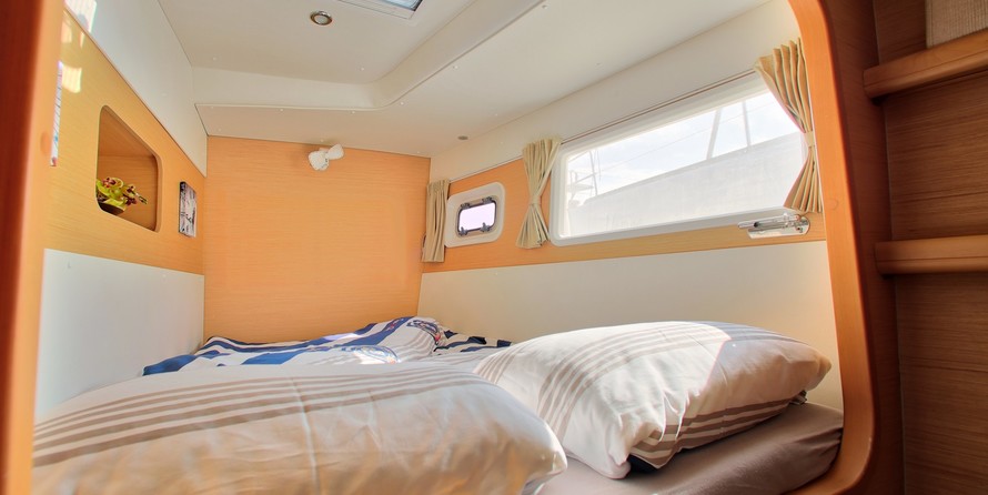 Lagoon 440