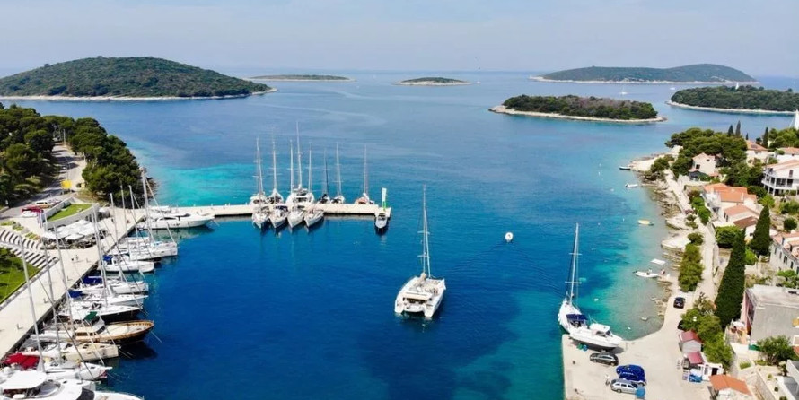 Fountaine Pajot Saba 50