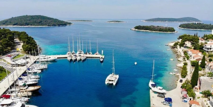 Fountaine Pajot Saba 50