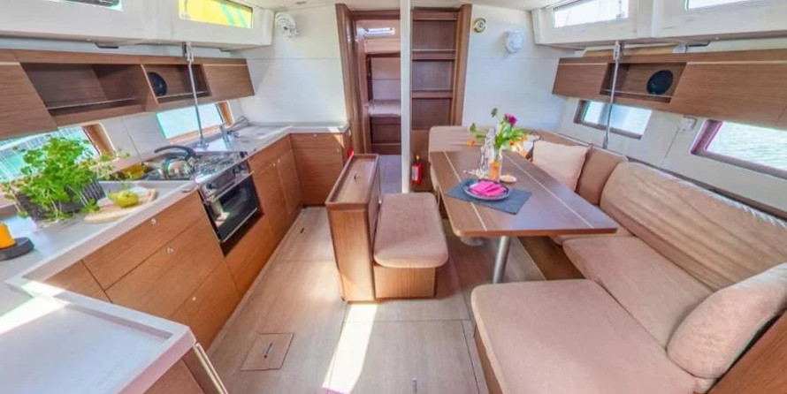 Beneteau Oceanis 46.1