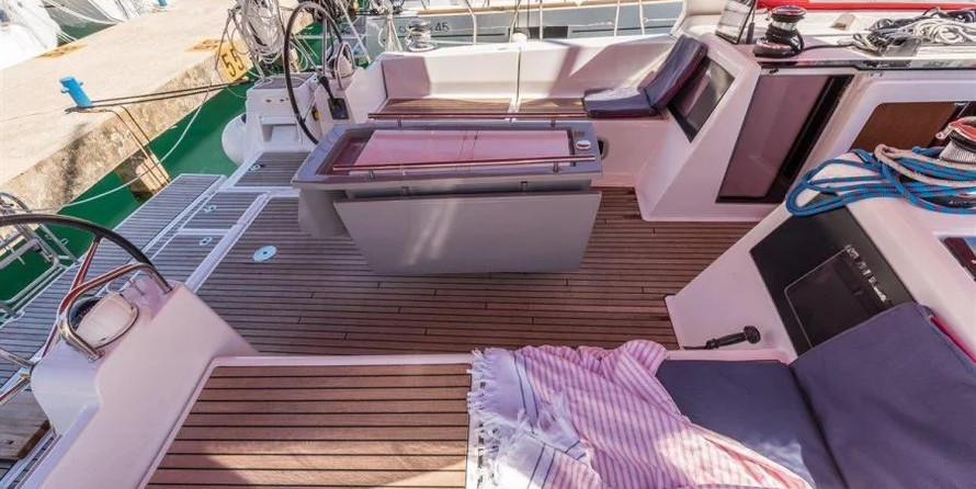 Oceanis 48-5