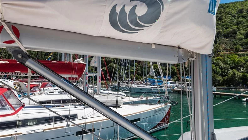 Oceanis 48-5