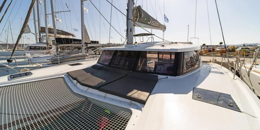Fountaine Pajot Lucia 40