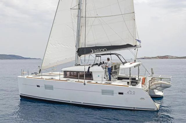 Lagoon 400 S2