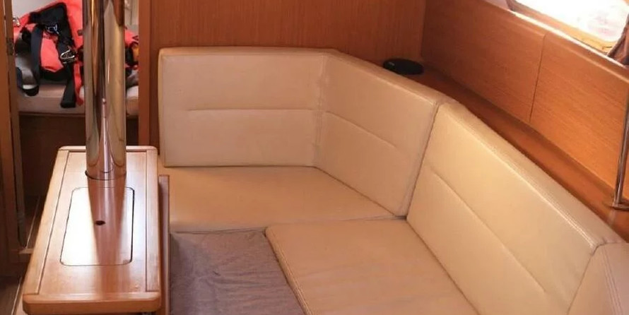 Sun Odyssey 36i