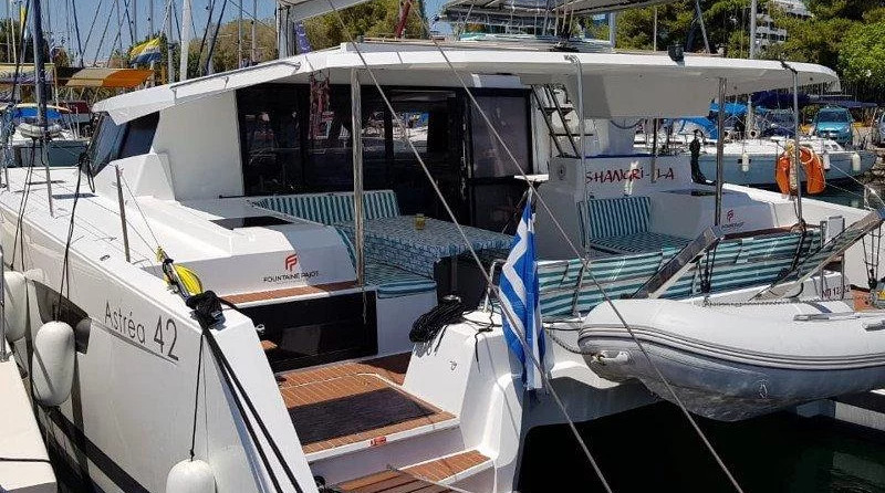 Fountaine Pajot Astréa 42
