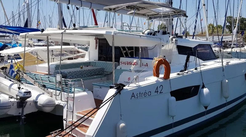 Fountaine Pajot Astréa 42