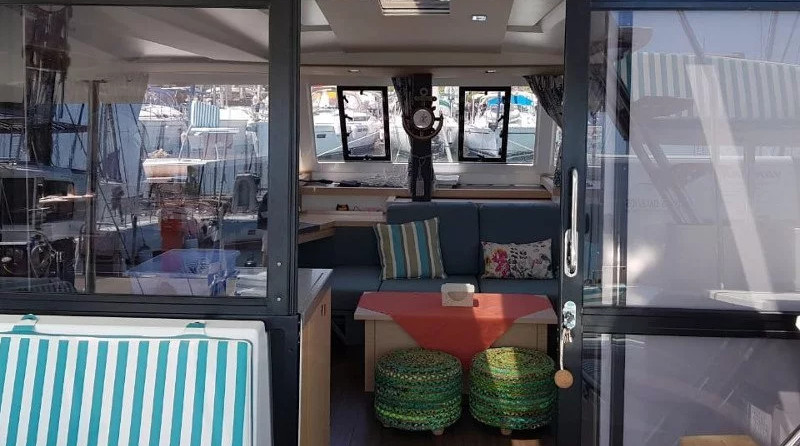 Fountaine Pajot Astréa 42