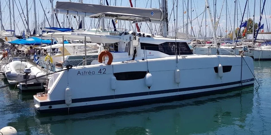 Fountaine Pajot Astréa 42