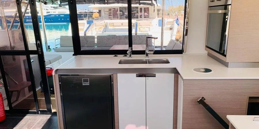 Fountaine Pajot Elba 45