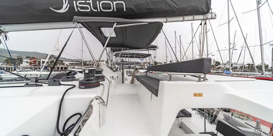 Lagoon 450 F