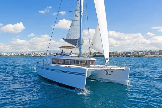 Lagoon 450 F