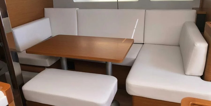 Jeanneau Sun Odyssey 440