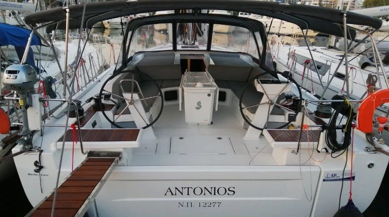 Oceanis 51.1