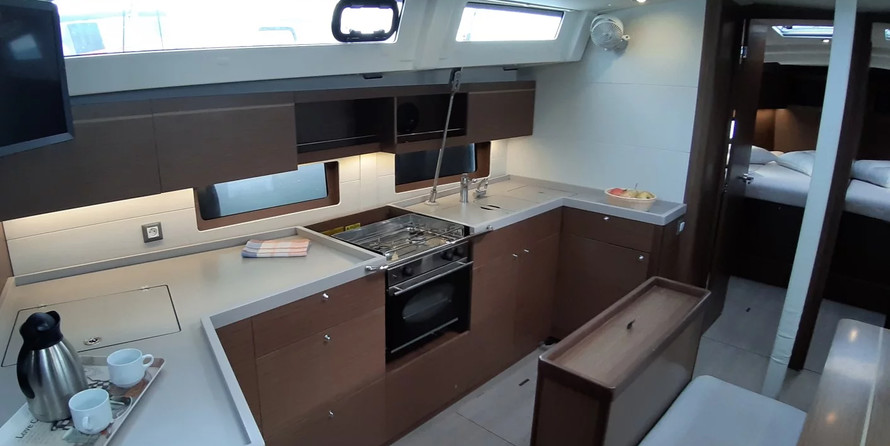 Beneteau Oceanis 46.1