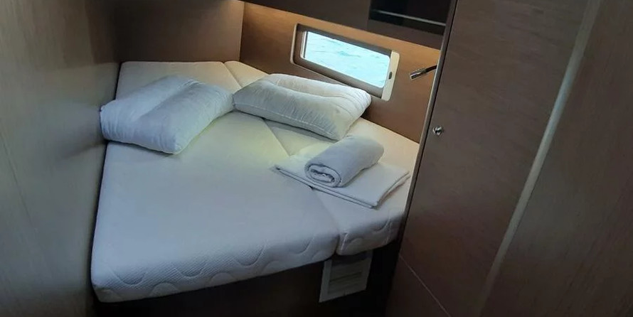 Beneteau Oceanis 46.1