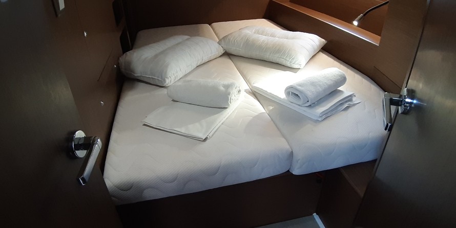 Beneteau Oceanis 46.1