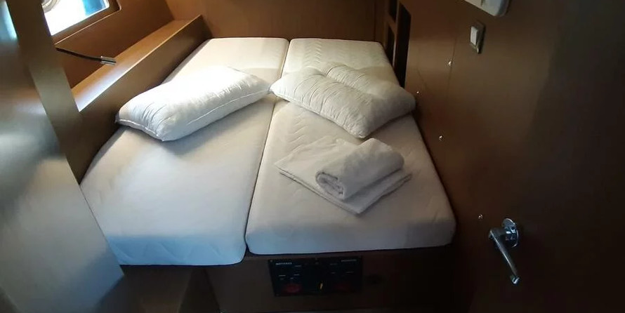 Beneteau Oceanis 46.1