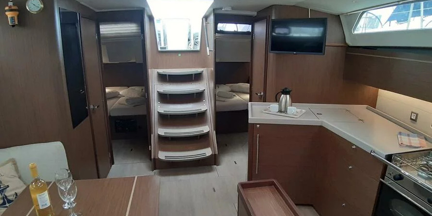 Beneteau Oceanis 46.1