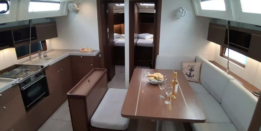 Beneteau Oceanis 46.1