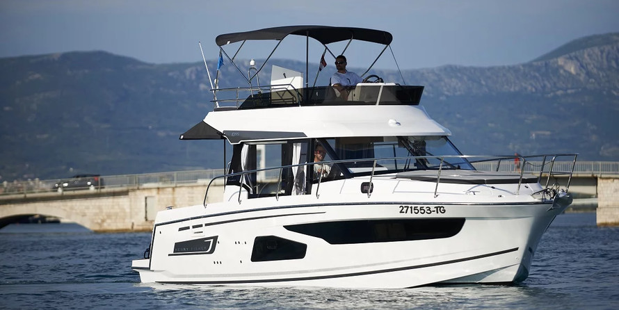 Jeanneau Merry Fisher 1095