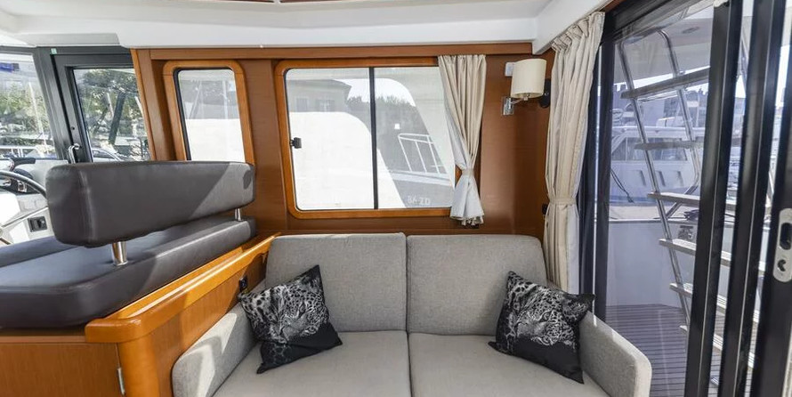 Beneteau Swift Trawler 34