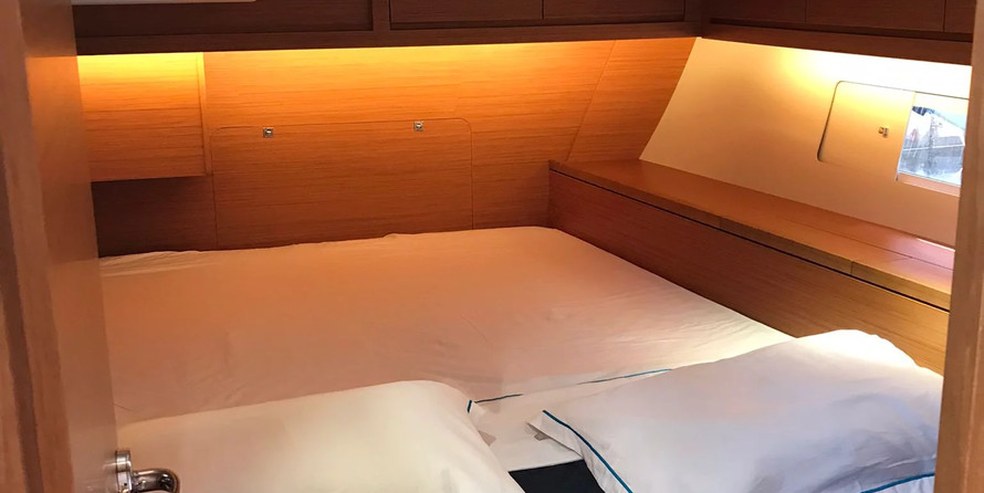 Ocean star 51.2 owners version