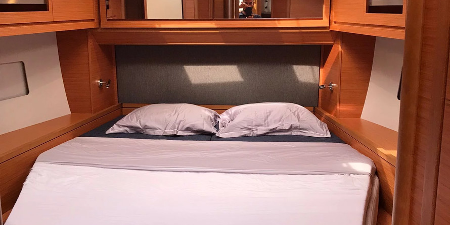 Ocean star 51.2 owners version