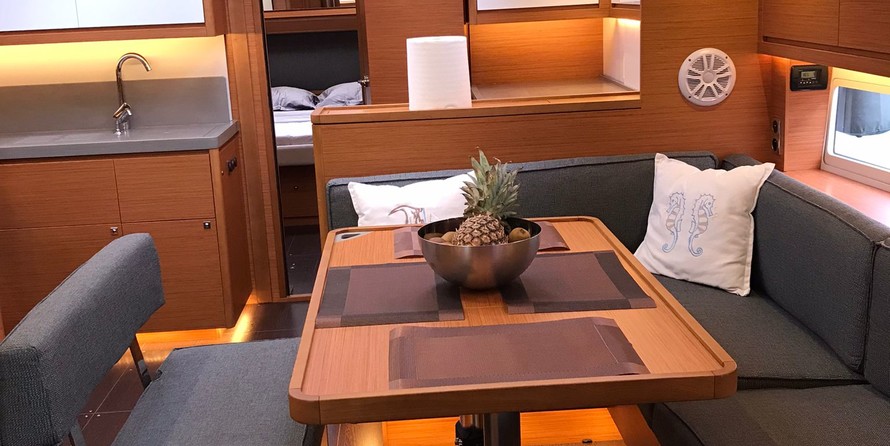 Ocean star 51.2 owners version