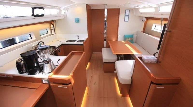 Jeanneau Sun Odyssey 440