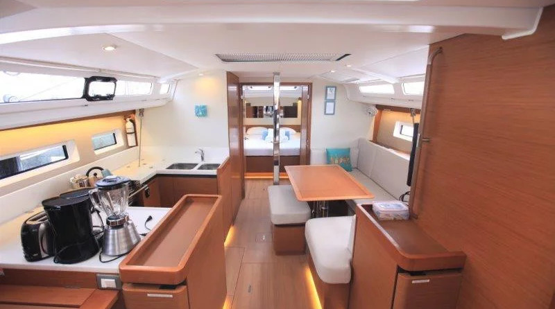 Jeanneau Sun Odyssey 440