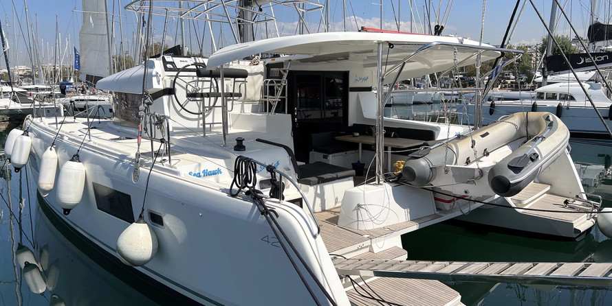 Lagoon 42