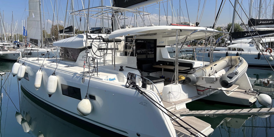 Lagoon 42