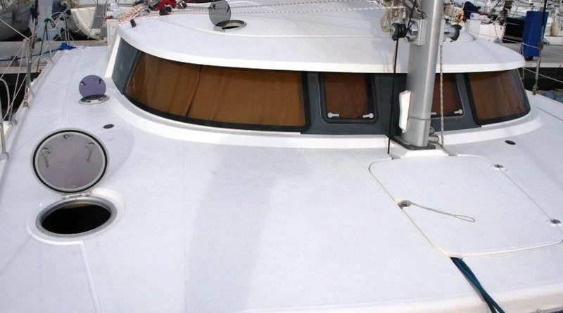 Fountaine pajot belize 43